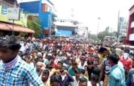 ചങ്ങനാശേരി പായിപ്പാട് ഇതരസംസ്ഥാന തൊഴിലാളികൾ തെരുവിൽ