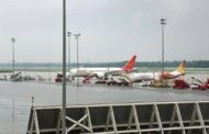 പ്രവാസികളെ നാട്ടിലെത്തിക്കണമെന്ന ഹരജി: ഹൈക്കോടതി കേന്ദ്ര, സംസ്ഥാന സര്‍ക്കാരുകളുടെ വിശദീകരണം തേടി