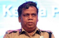 രാവിലെ ഏഴ് മുതൽ വൈകിട്ട് ഏഴ് വരെയുള്ള യാത്രകൾക്ക് പാസ് ആവശ്യമില്ലെന്ന് സംസ്ഥാന പൊലീസ് മേധാവി