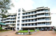 കോ​ട്ട​യം മെ​ഡി​ക്ക​ല്‍ കോ​ള​ജി​ല്‍ ഗർഭിണികൾ ഉൾപ്പെടെ അഞ്ചുപേർക്ക് കോവിഡ്