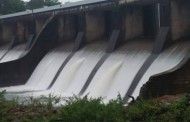പെരിങ്ങല്‍ക്കുത്തില്‍ രണ്ട് സ്ലൂയിസുകള്‍ തുറന്നു