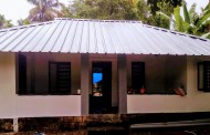 കലാകാരന് കാരുണ്യത്തിന്റെ കരസ്പർശവുമായി ഡി.വൈ.എഫ്.ഐ. പ്രവർത്തകർ……………………..ഡേവീസ് വല്ലൂരാൻ, തിരുമുടിക്കുന്ന്.