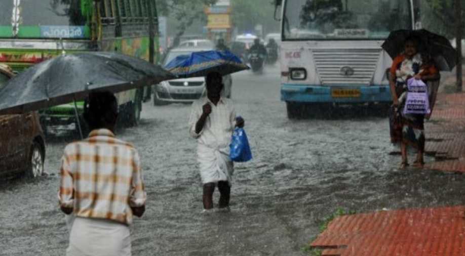 ഇന്ന് സംസ്ഥാനത്ത് എട്ട് ജില്ലകളിൽ റെഡ് അലേർട്ട്